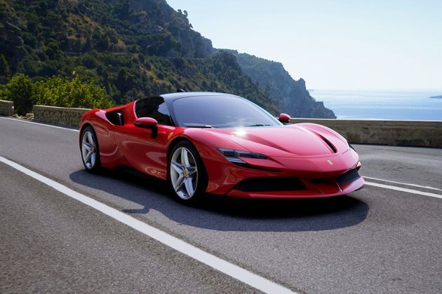 Ferrari SF90 Stradale - Price, Specs & Features | Inclut