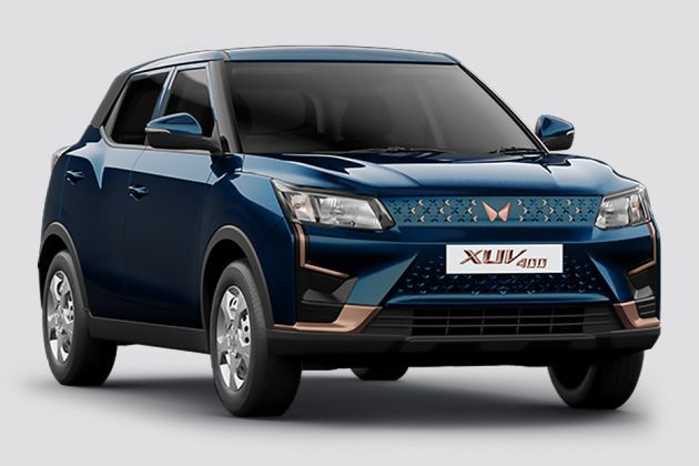 Mahindra XUV400 EV - Price, Specs & Features | Inclut